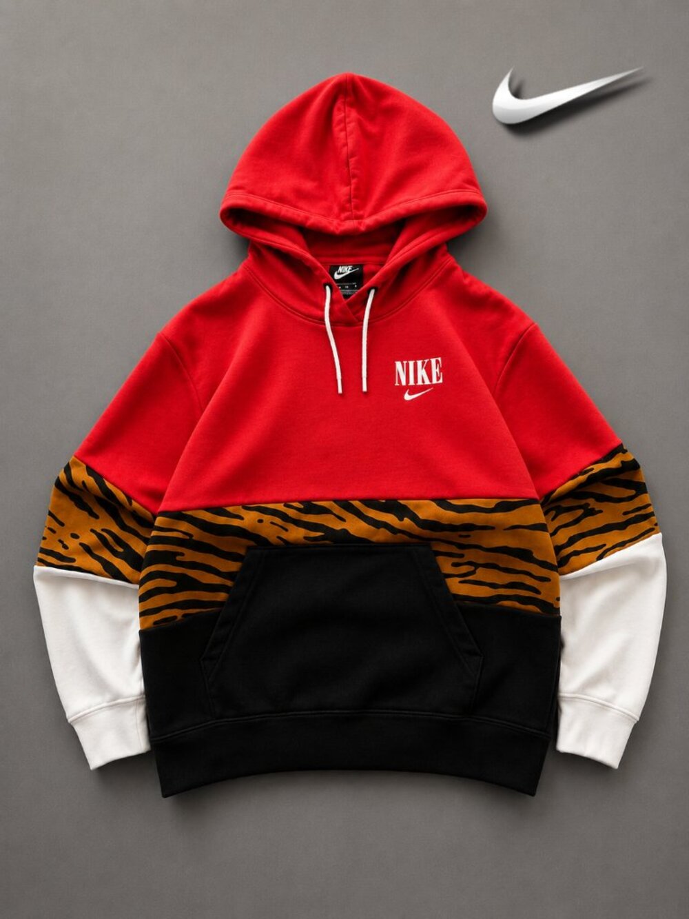 Nike Sportswear Essential Colorblock Tiger Stripe Hoodie Mens M